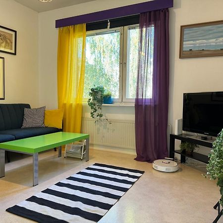 Vaerikaes Puutalokaksio 1-6 Hloelle, Ilm Parkit Apartment Oulu Bagian luar foto