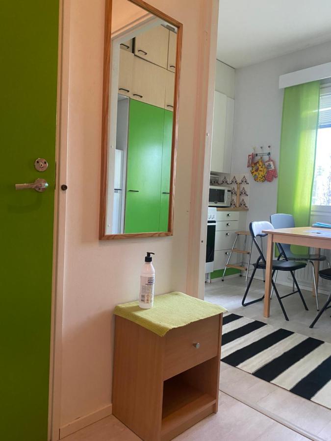 Vaerikaes Puutalokaksio 1-6 Hloelle, Ilm Parkit Apartment Oulu Bagian luar foto