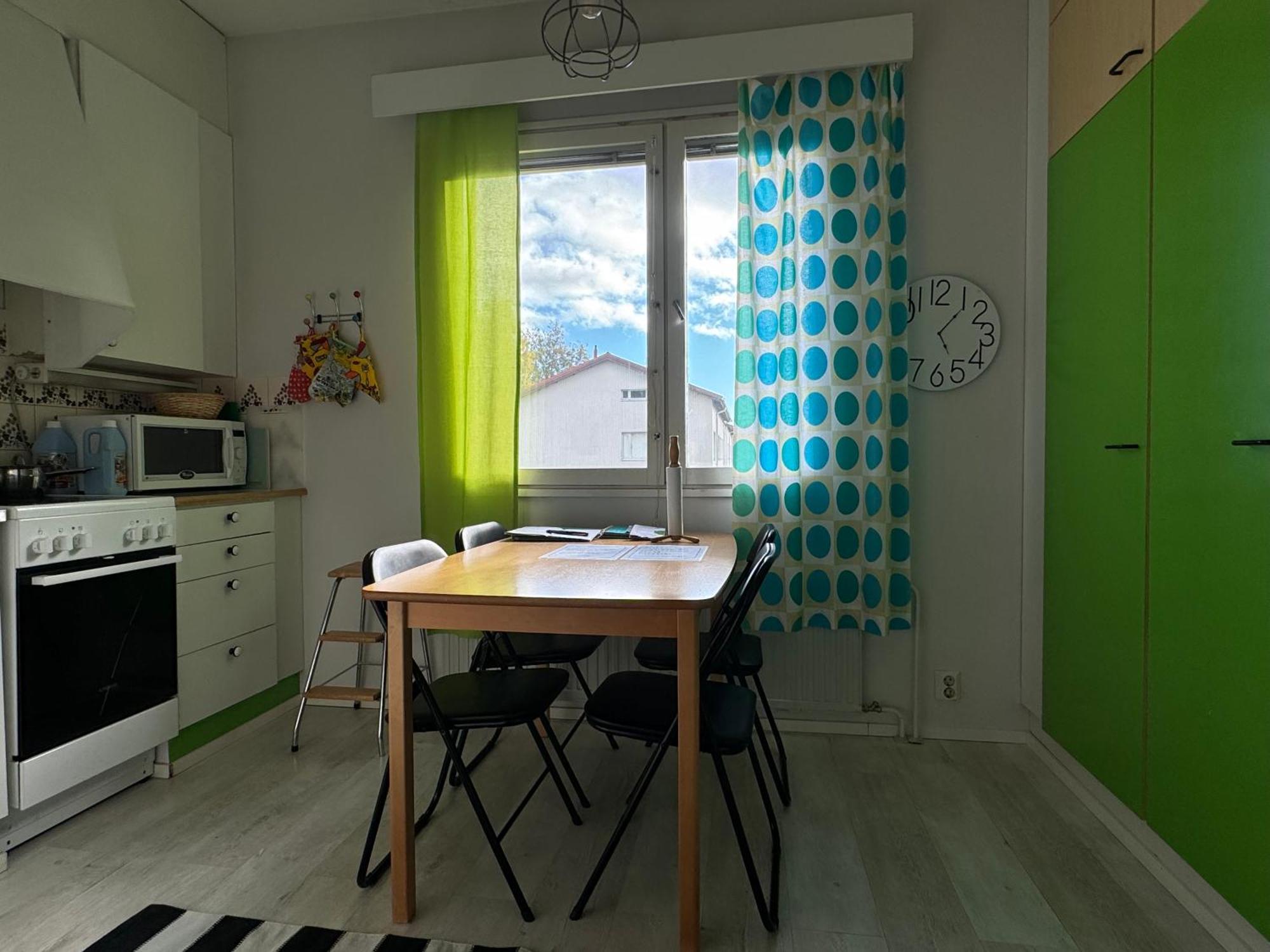 Vaerikaes Puutalokaksio 1-6 Hloelle, Ilm Parkit Apartment Oulu Bagian luar foto