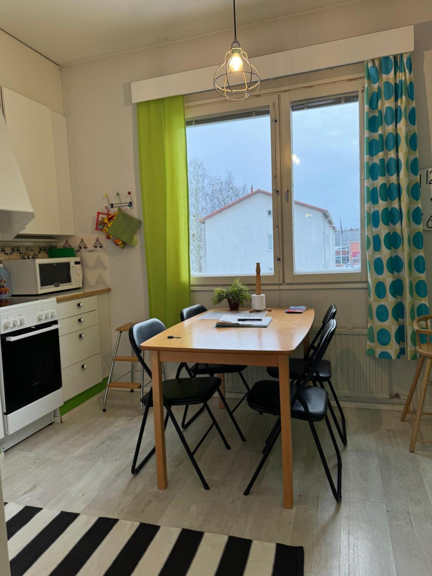 Vaerikaes Puutalokaksio 1-6 Hloelle, Ilm Parkit Apartment Oulu Bagian luar foto